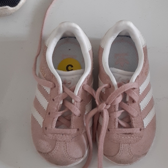 Toddler shoes - Picture 3 of 6